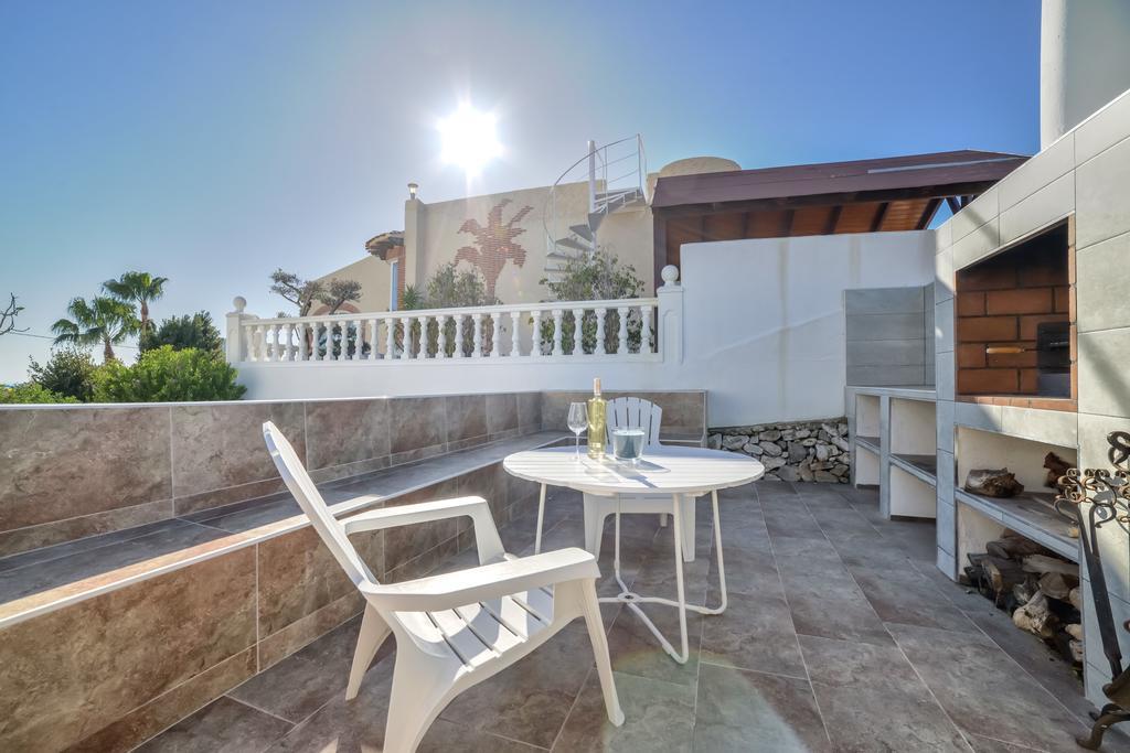 Villa Royale Private Pool Top Of The Hill Superb Views Калпе Екстериор снимка